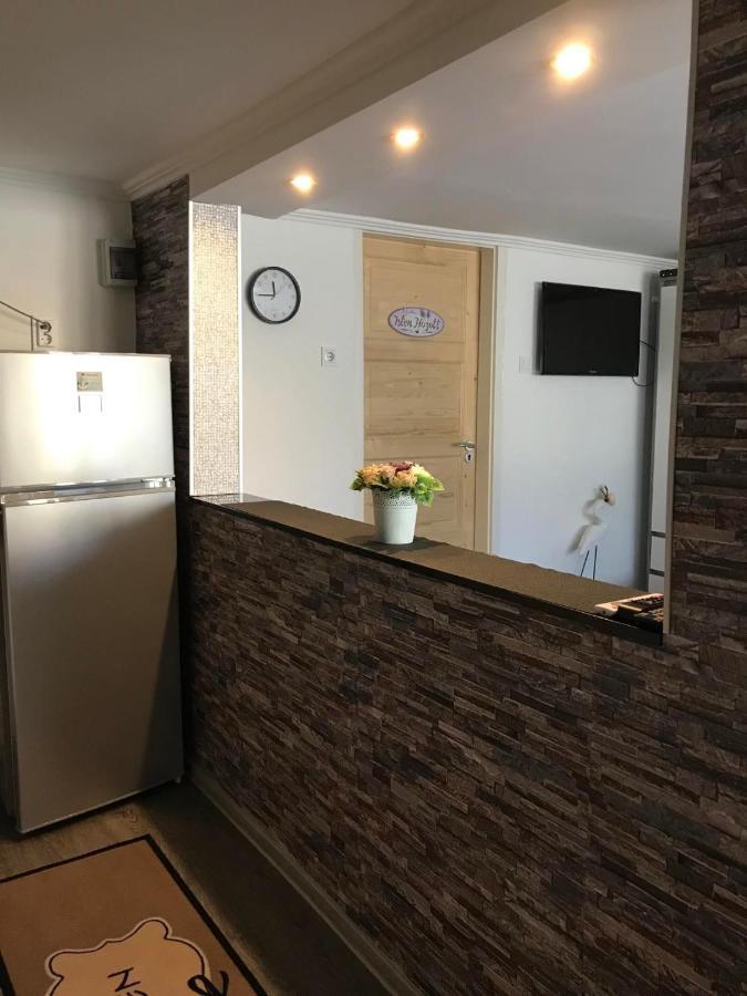 شقة زلاكاروس  في Nagyok Apartman المظهر الخارجي الصورة